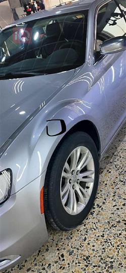 کرایسلەر 300